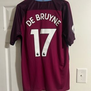 Kevin De Bruyne Magenta Manchester City Jersey